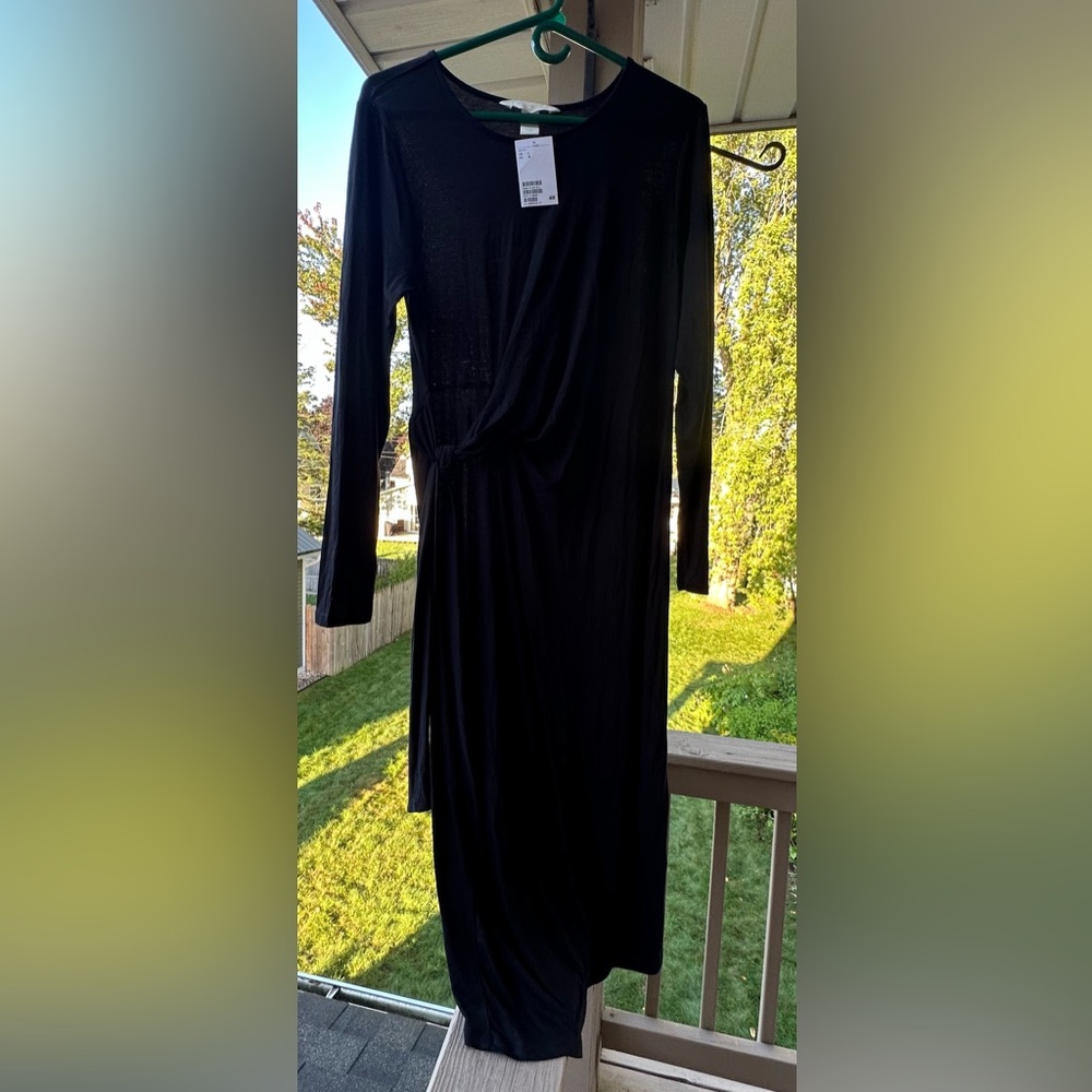 H & M mama maternity Elegant Black Long Sleeve maxi Dress size large